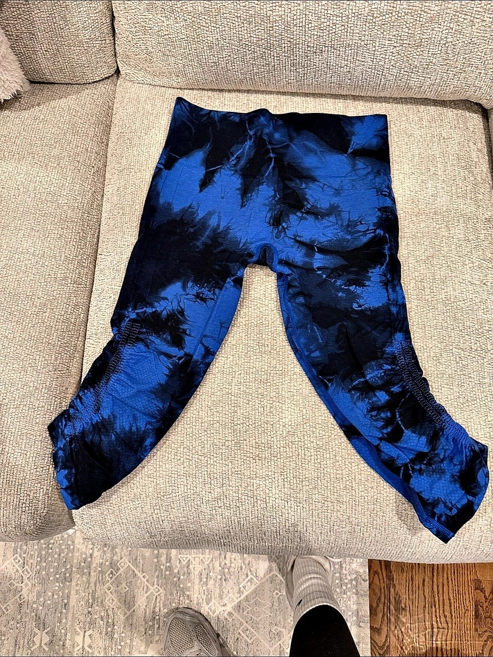 lululemon In The Flow Crop II Tie-Dye Leggings Blue & Black